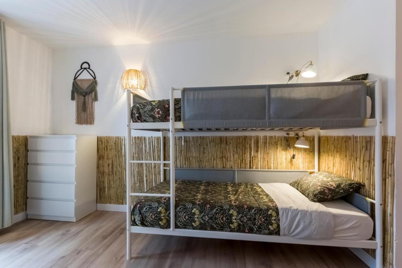 Santo - Coworking - Coliving - Madrid Hostel Buitenkant foto