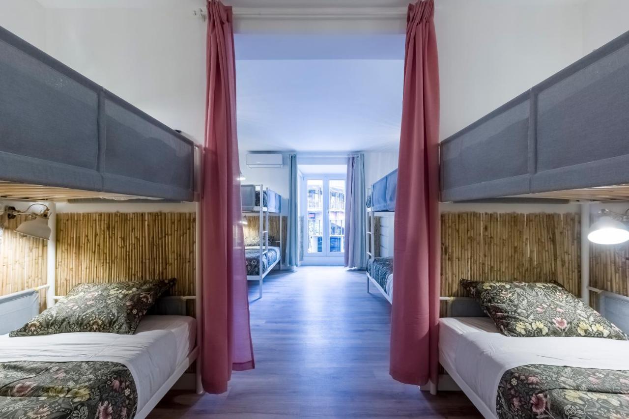 Santo - Coworking - Coliving - Madrid Hostel Buitenkant foto