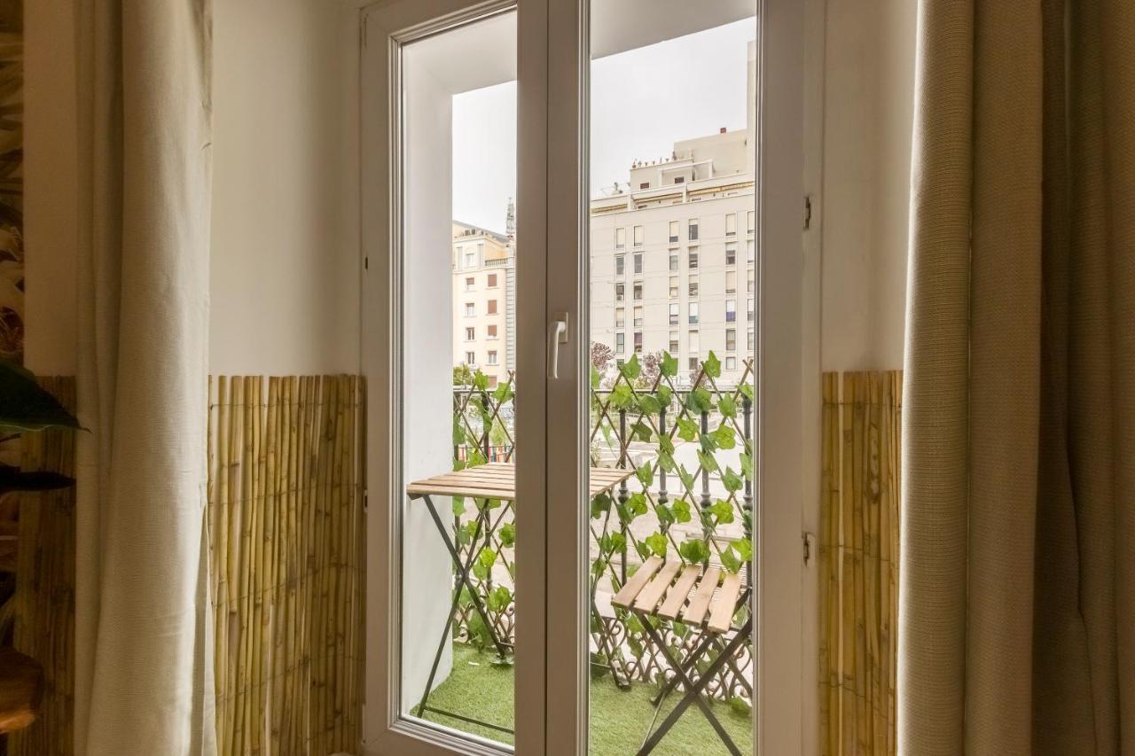 Santo - Coworking - Coliving - Madrid Hostel Buitenkant foto