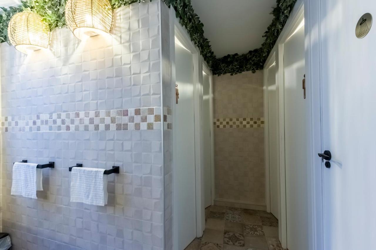 Santo - Coworking - Coliving - Madrid Hostel Buitenkant foto