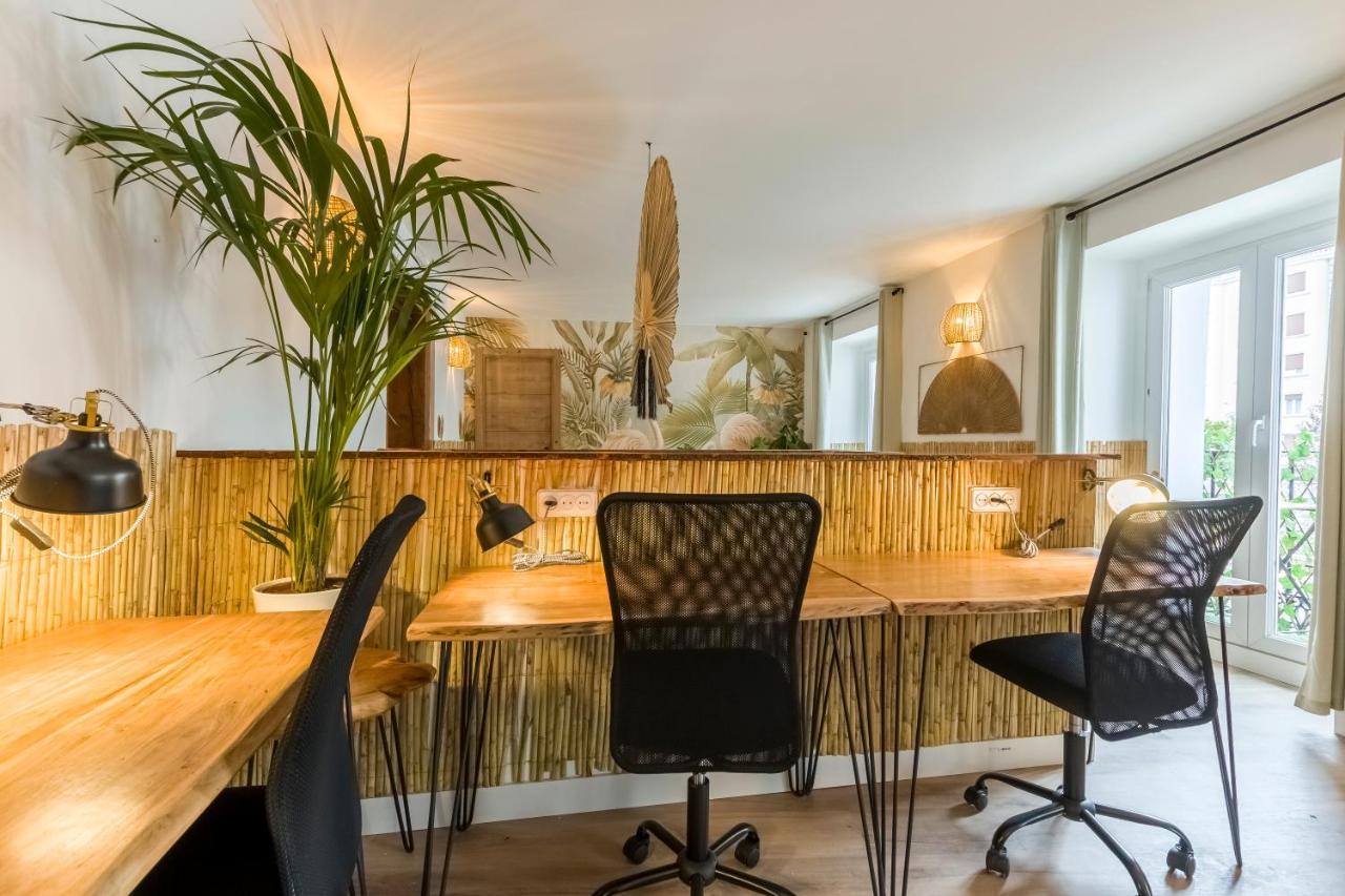 Santo - Coworking - Coliving - Madrid Hostel Buitenkant foto